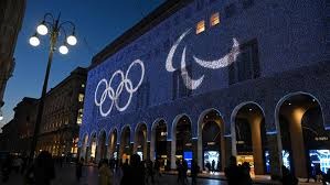 快船11战9胜 小卡破纪录