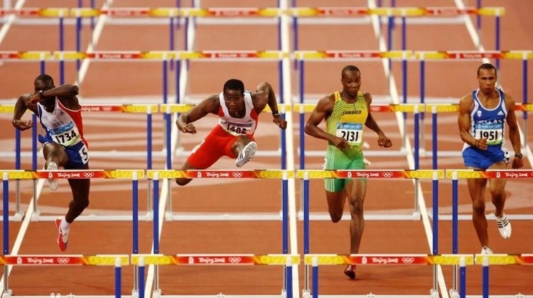 早报：真虐菜和被虐菜